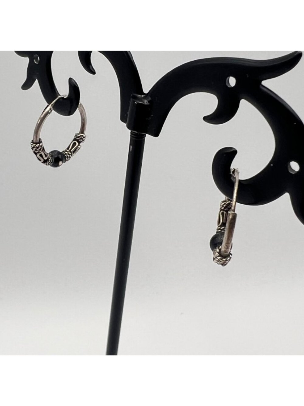 Bali Style Sterling Silver Hoop Earrings Oxidized Black Accent Bead .5" - Picture 7 of 8